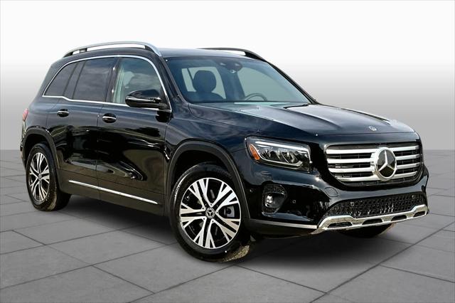 new 2024 Mercedes-Benz GLB 250 car, priced at $53,215