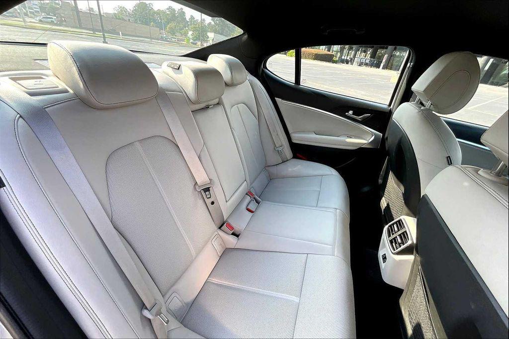 used 2025 Genesis G70 car, priced at $31,998