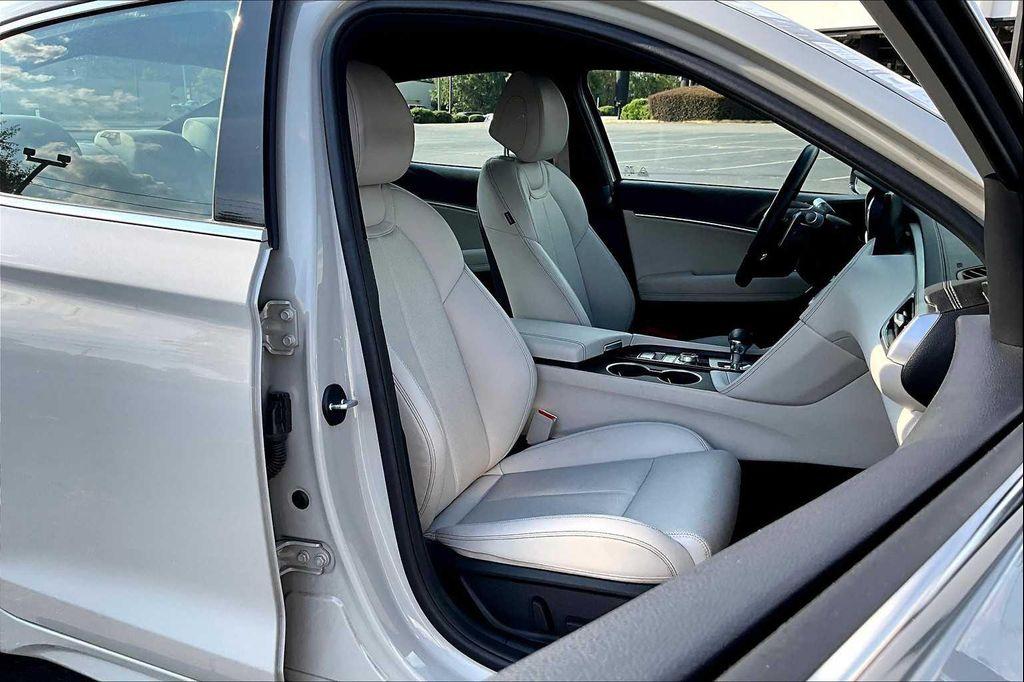 used 2025 Genesis G70 car, priced at $31,998