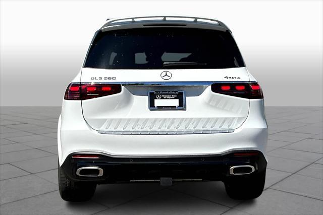 new 2024 Mercedes-Benz GLS 580 car, priced at $120,065