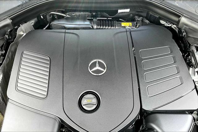 new 2025 Mercedes-Benz GLC 300 car, priced at $65,130