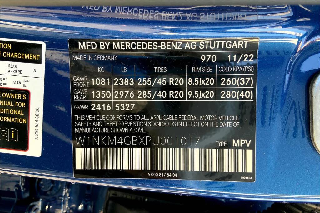 new 2023 Mercedes-Benz GLC 300 car, priced at $59,320