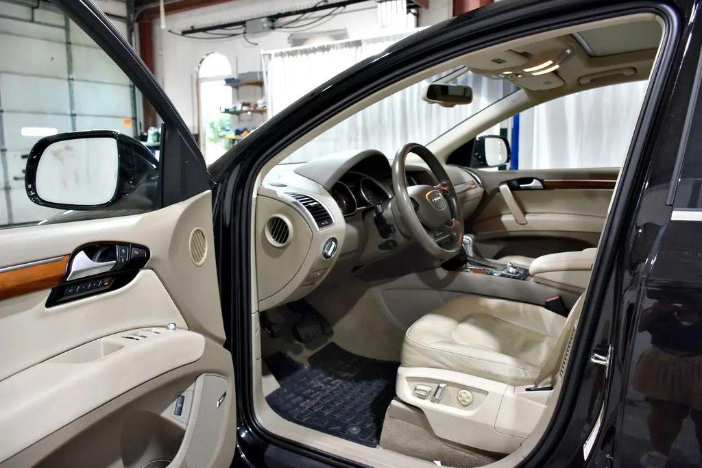 used 2015 Audi Q7 car, priced at $13,990