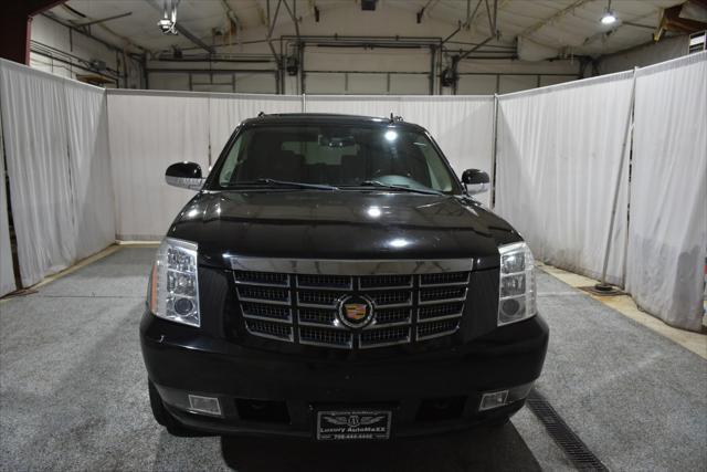 used 2010 Cadillac Escalade ESV car, priced at $12,777