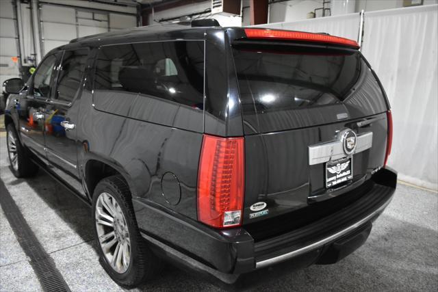 used 2010 Cadillac Escalade ESV car, priced at $12,777