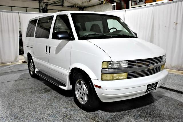 used 2005 Chevrolet Astro car, priced at $11,990