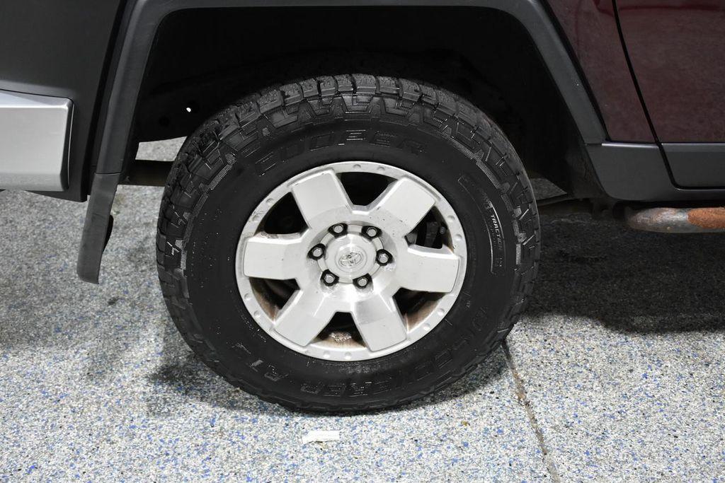 used 2007 Toyota FJ Cruiser car, priced at $14,994