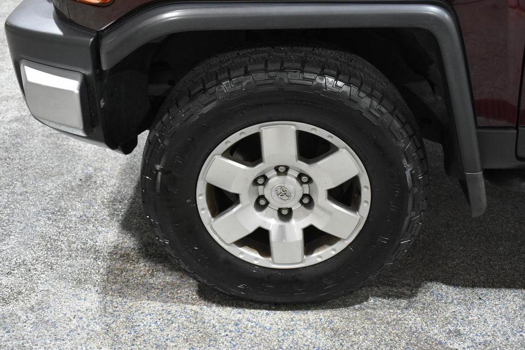 used 2007 Toyota FJ Cruiser car, priced at $14,994