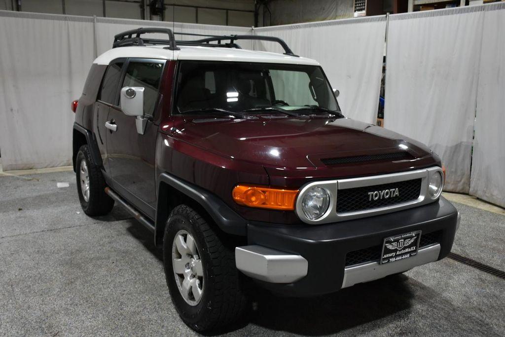 used 2007 Toyota FJ Cruiser car, priced at $14,994