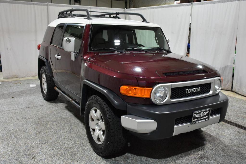 used 2007 Toyota FJ Cruiser car, priced at $14,994
