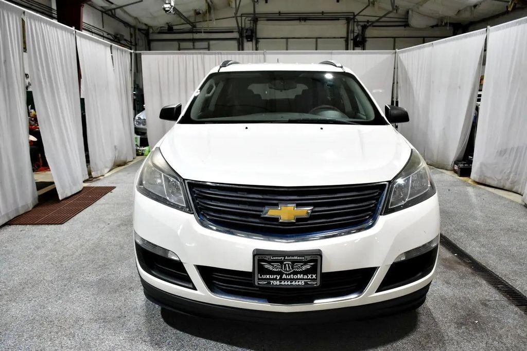 used 2015 Chevrolet Traverse car, priced at $5,990