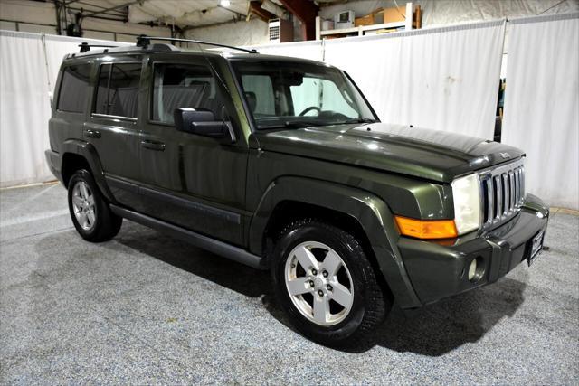 used 2007 Jeep Commander car, priced at $5,400