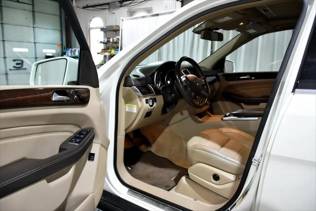 used 2012 Mercedes-Benz M-Class car, priced at $11,990