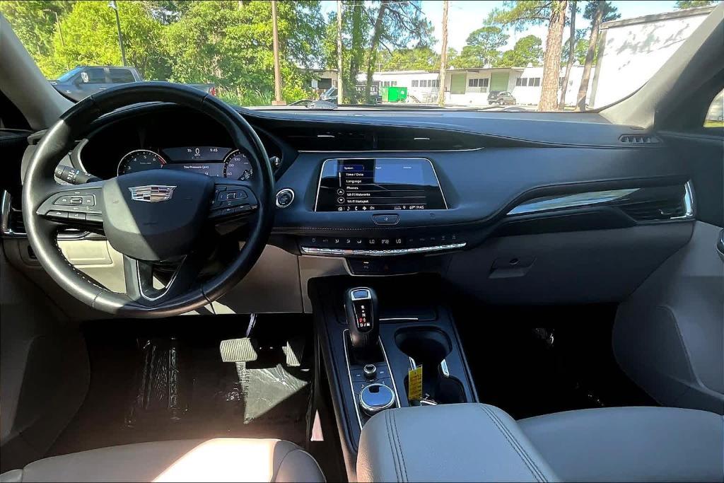 used 2019 Cadillac XT4 car, priced at $22,400
