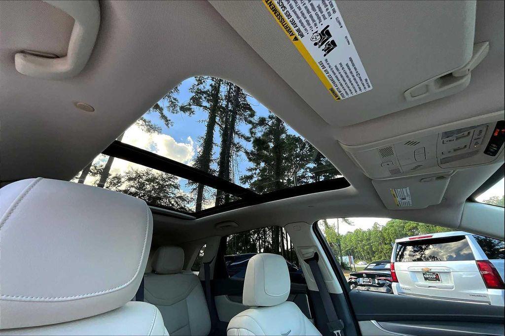 used 2021 Cadillac XT5 car, priced at $29,500