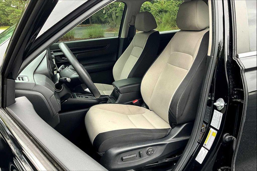 used 2023 Honda CR-V car, priced at $30,800