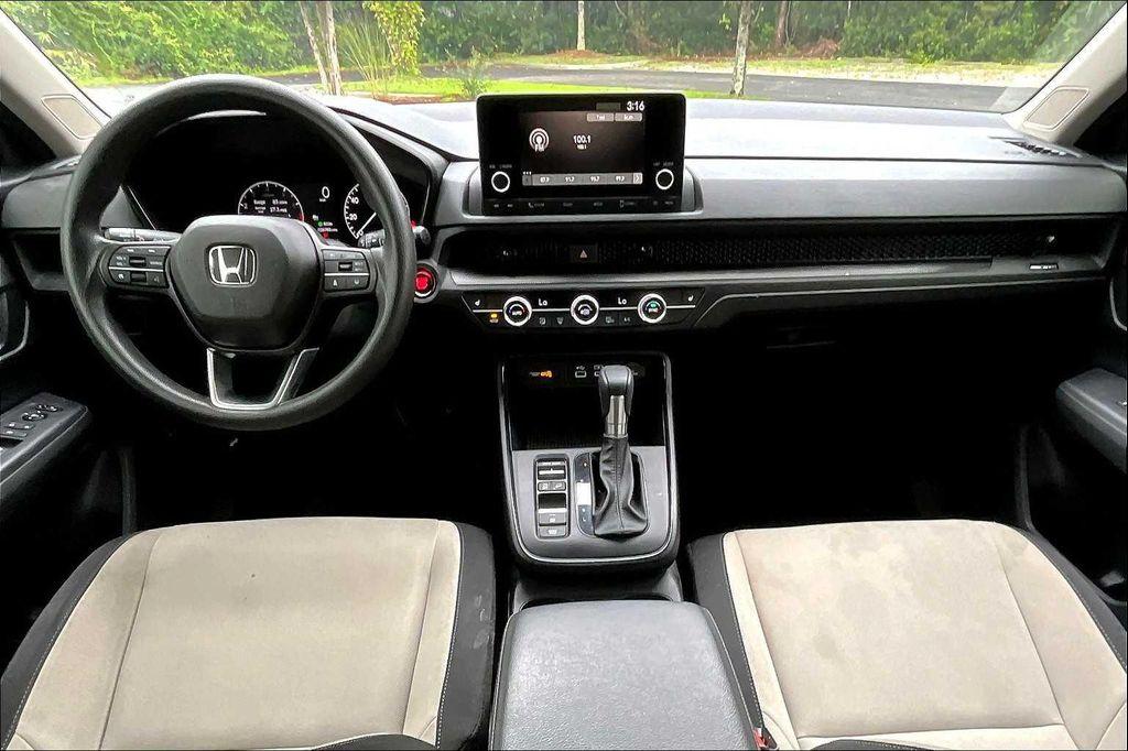 used 2023 Honda CR-V car, priced at $30,800