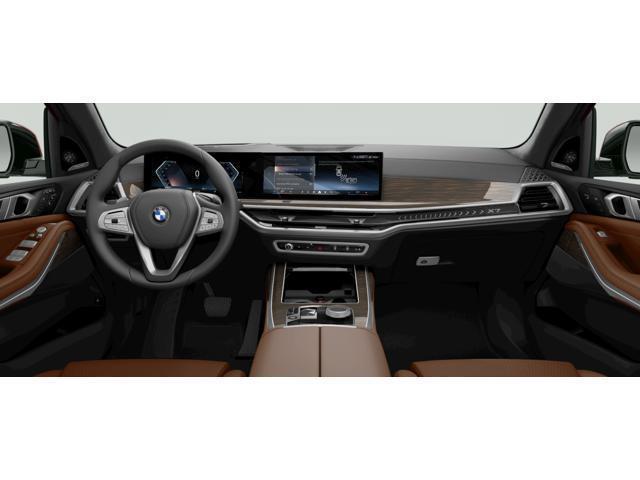 new 2025 BMW X7 car, priced at $99,400