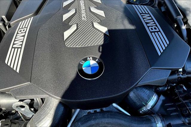 new 2025 BMW M850 car, priced at $119,825