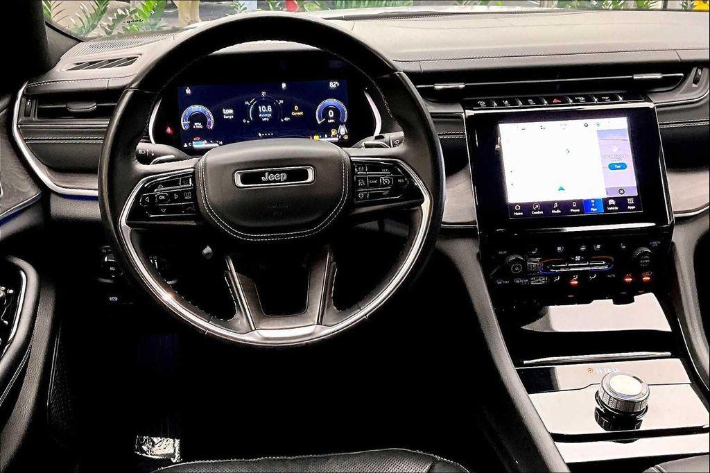 used 2022 Jeep Grand Cherokee car, priced at $27,300