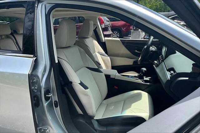 used 2025 Lexus ES 350 car, priced at $49,400