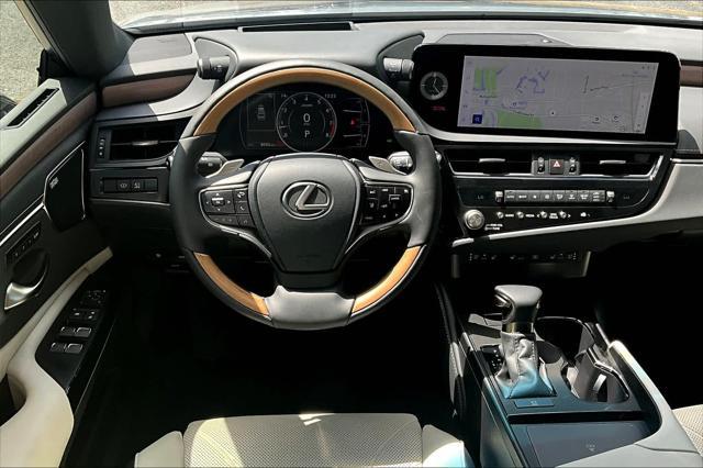 used 2025 Lexus ES 350 car, priced at $49,400