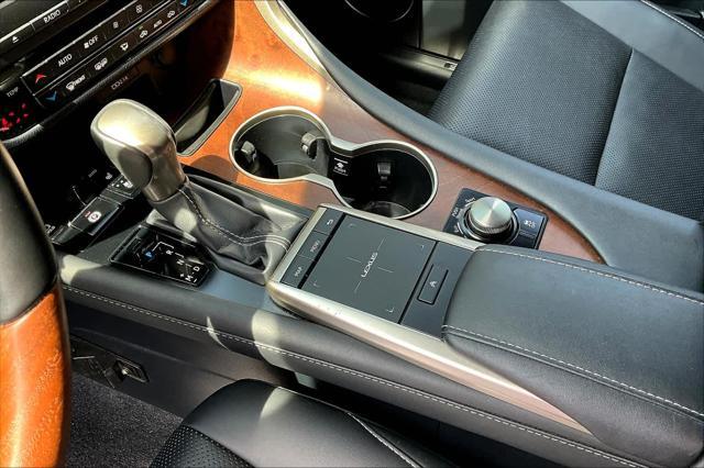 used 2022 Lexus RX 350L car, priced at $42,600