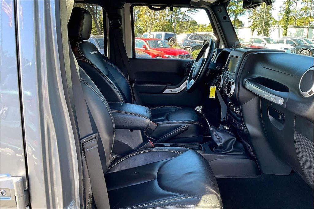 used 2014 Jeep Wrangler Unlimited car, priced at $19,900