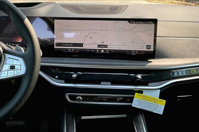 new 2025 BMW X7 car, priced at $93,060