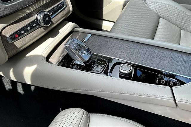 used 2023 Volvo XC90 Recharge Plug-In Hybrid car, priced at $54,400