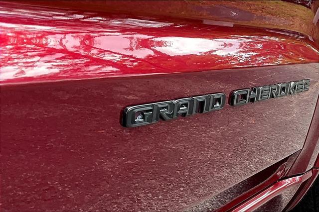 used 2018 Jeep Grand Cherokee car, priced at $17,400