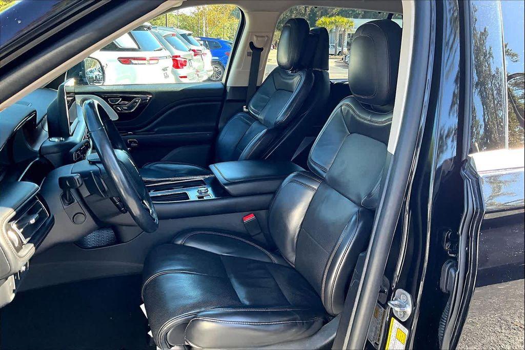 used 2020 Lincoln Aviator car, priced at $25,600