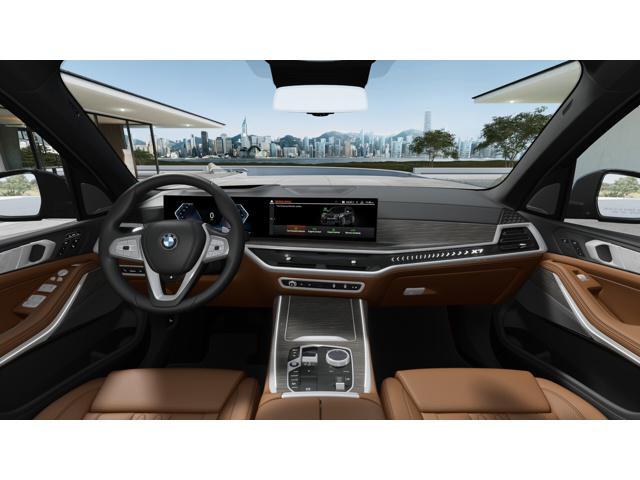 new 2026 BMW X7 car, priced at $103,775