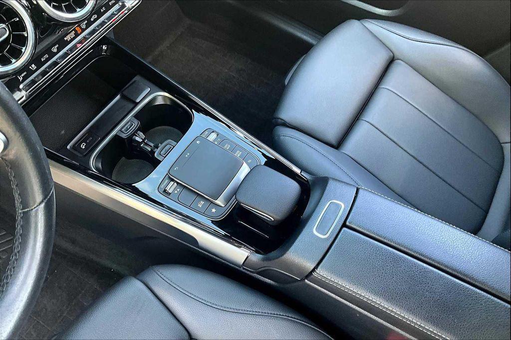 used 2021 Mercedes-Benz GLB 250 car, priced at $29,700