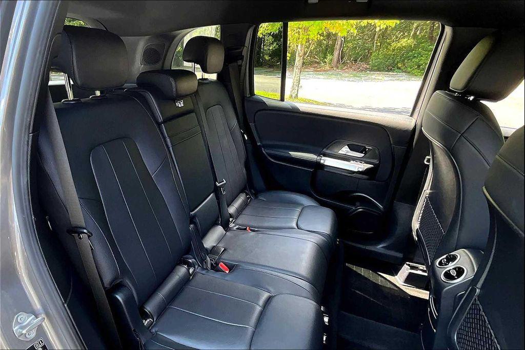 used 2021 Mercedes-Benz GLB 250 car, priced at $29,700