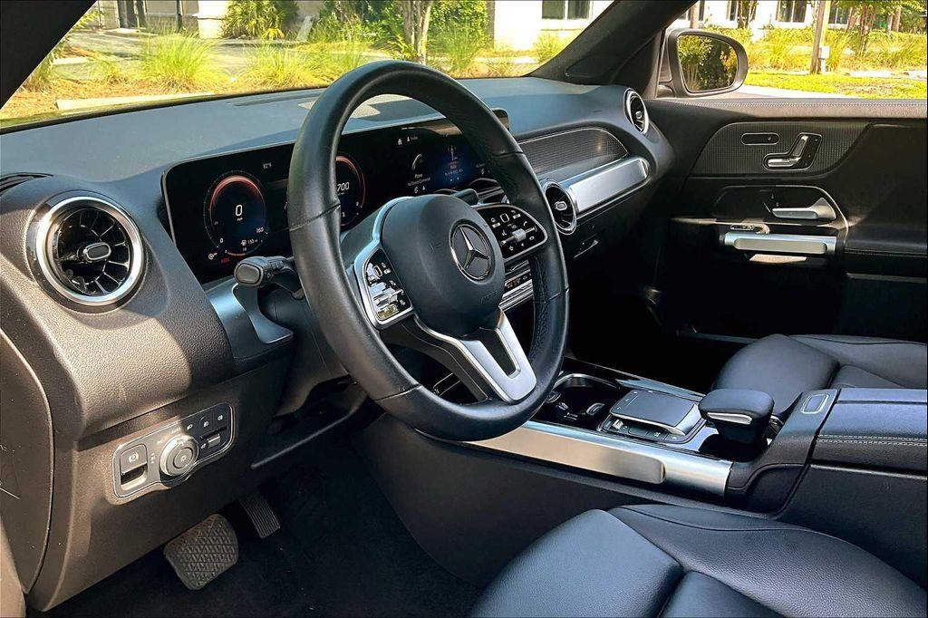 used 2021 Mercedes-Benz GLB 250 car, priced at $29,700