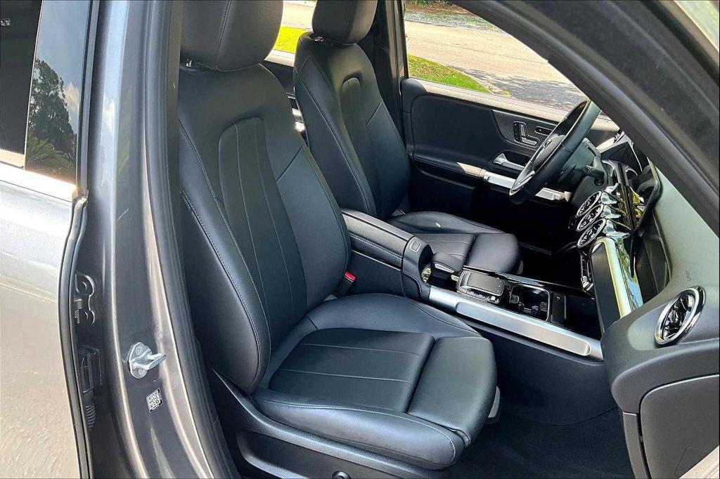 used 2021 Mercedes-Benz GLB 250 car, priced at $29,700