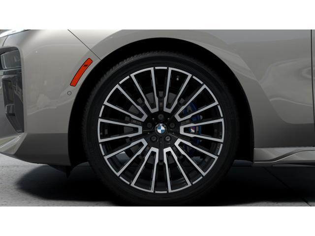 new 2025 BMW 760 car, priced at $139,925