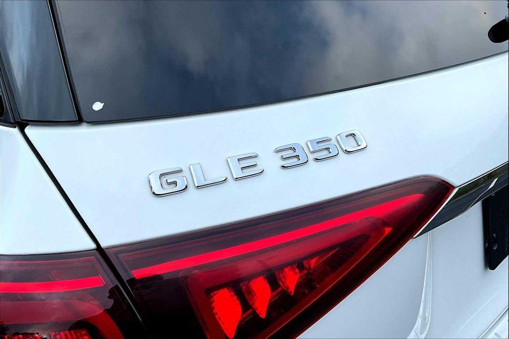 used 2022 Mercedes-Benz GLE 350 car, priced at $32,900