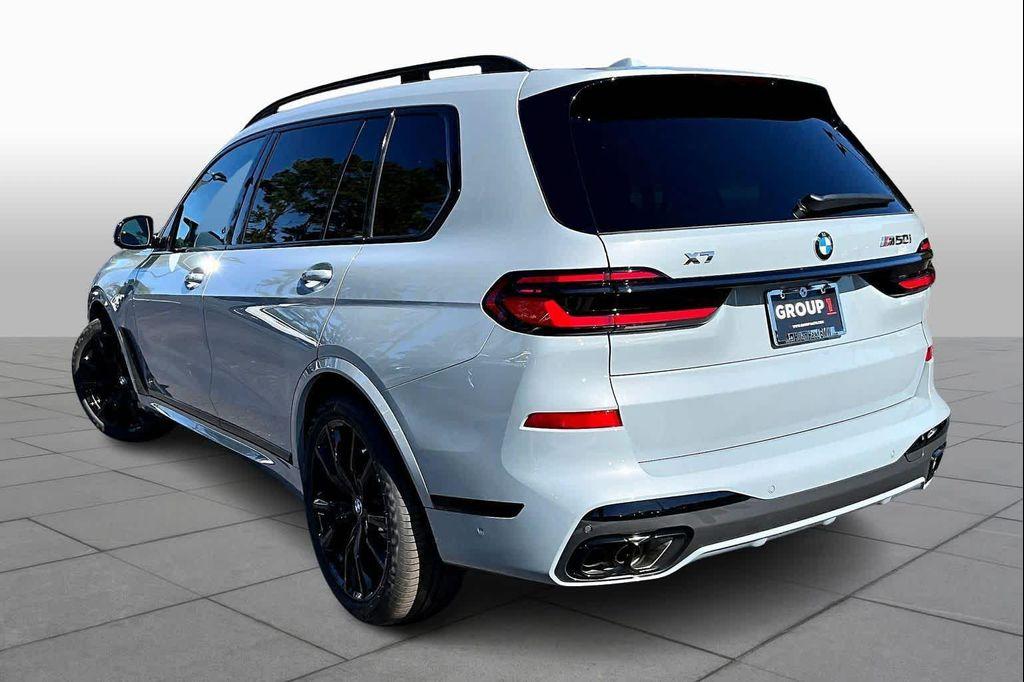 new 2026 BMW X7 car, priced at $131,445