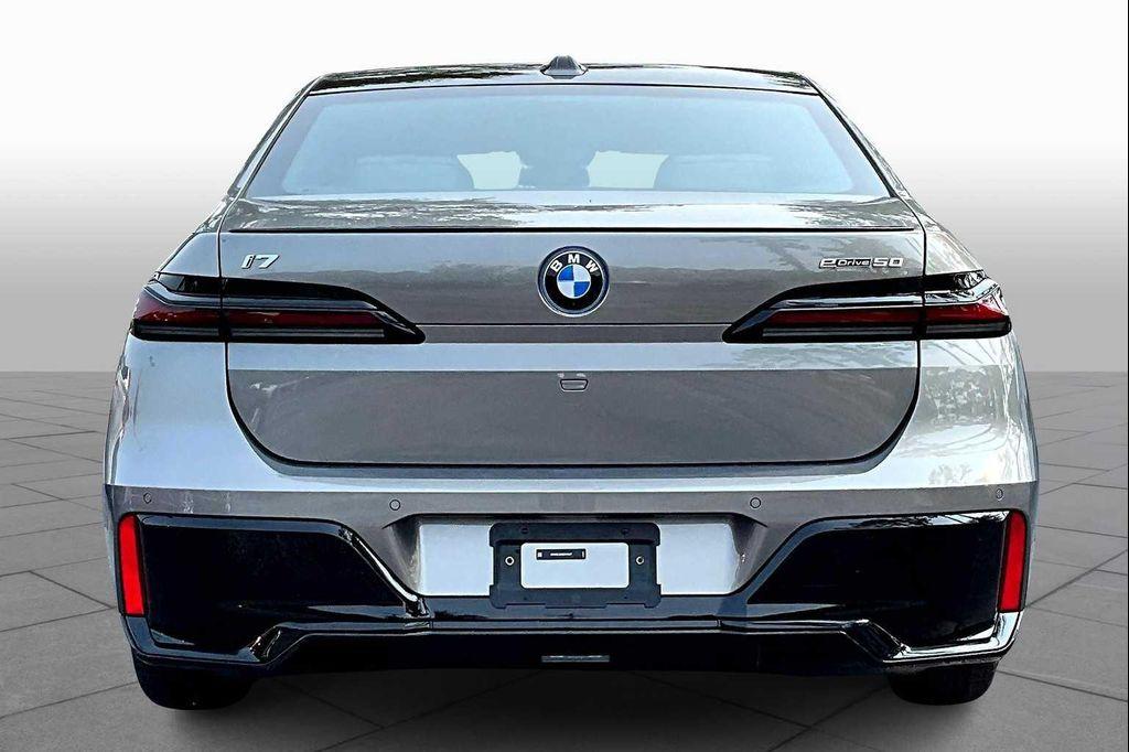 new 2025 BMW i7 car, priced at $116,125