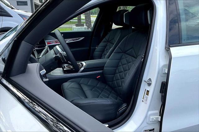 new 2025 BMW 740 car, priced at $100,475