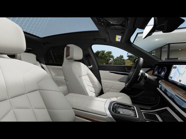 new 2025 BMW 760 car, priced at $130,560