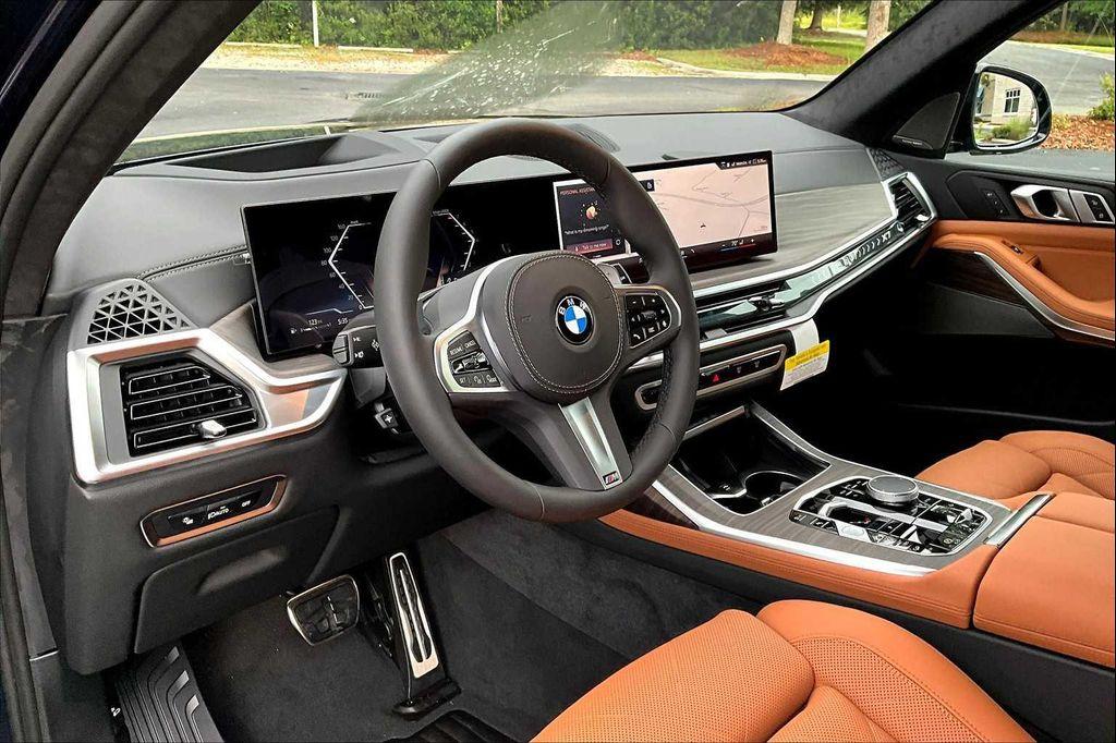 new 2026 BMW X7 car, priced at $99,485