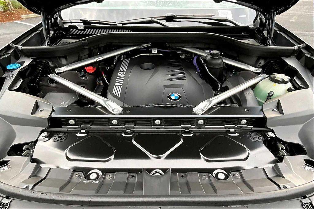 new 2026 BMW X7 car, priced at $99,485