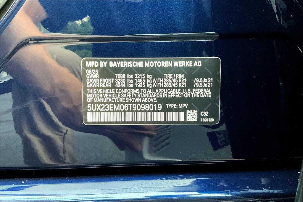 new 2026 BMW X7 car, priced at $99,485