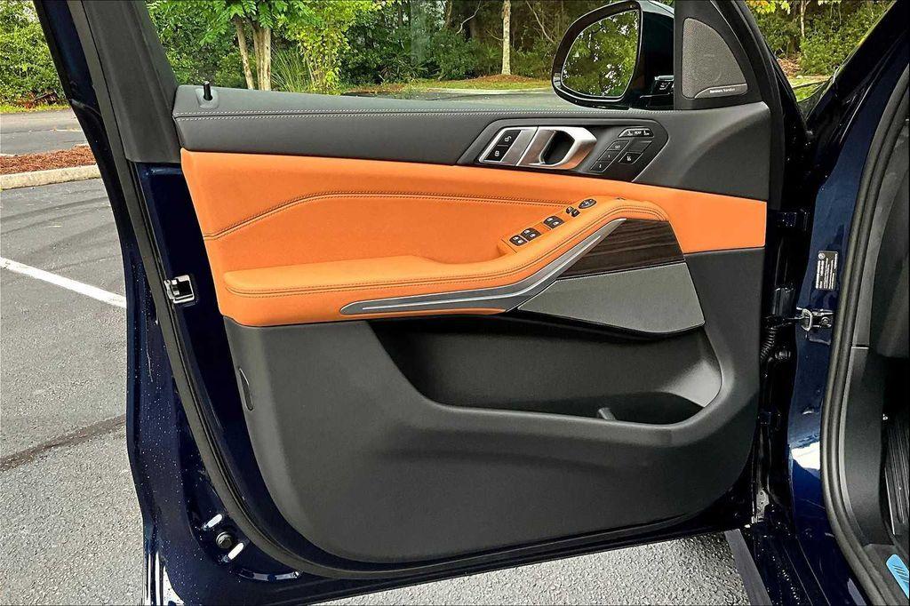 new 2026 BMW X7 car, priced at $99,485