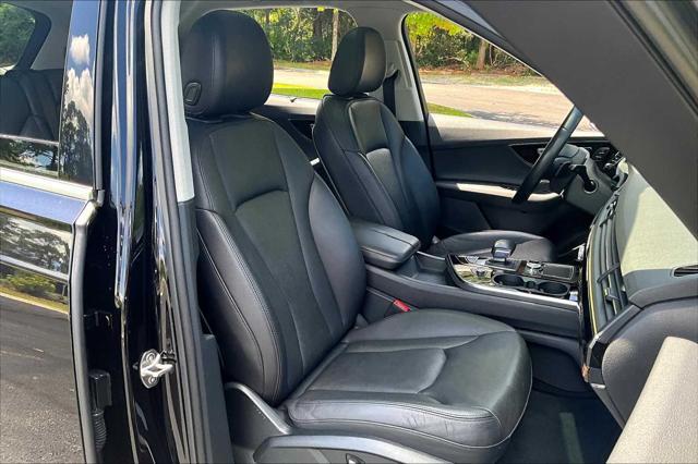 used 2017 Audi Q7 car, priced at $15,500