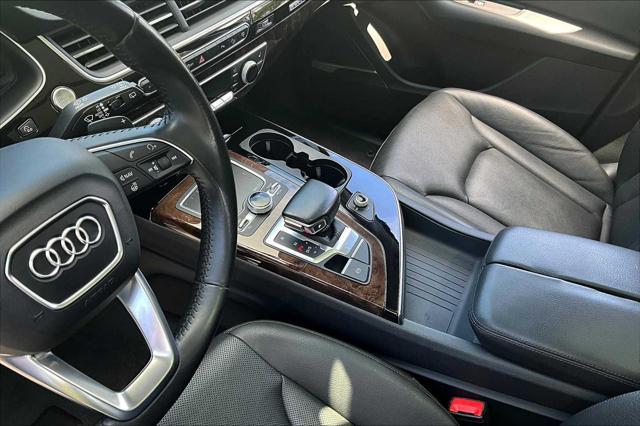 used 2017 Audi Q7 car, priced at $15,500