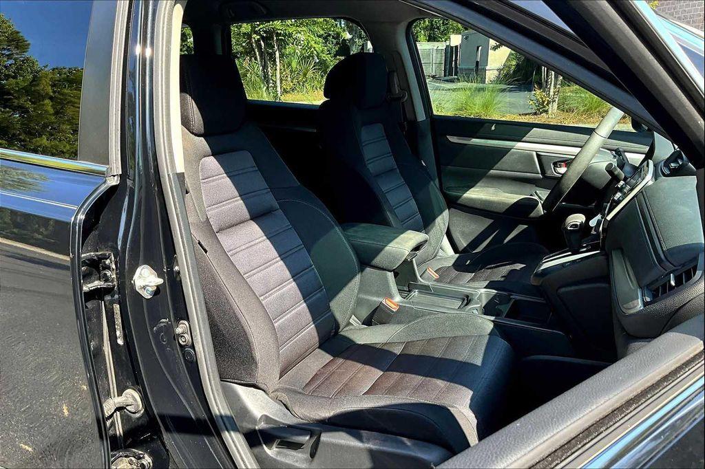 used 2020 Honda CR-V car, priced at $21,900